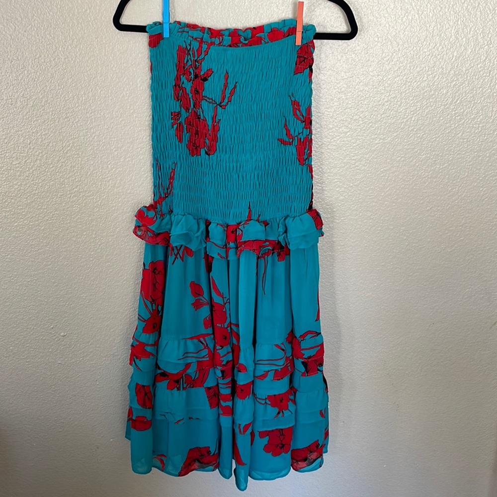 Luxxel turquoise and red flower strapless dress Size M